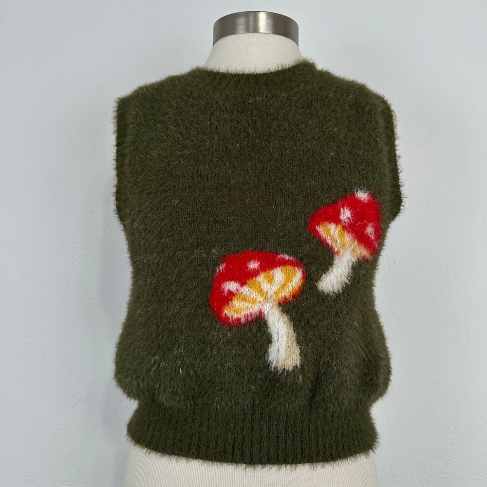 Cottagecore Whimsical Forest Fairy Vest Size Large Green Mushroom Novelty Twee